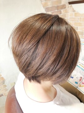 アドラーブル けやき通り店(adorable) 20代30代40代♪大人可愛いアッシュベージュ×小顔くびれショート