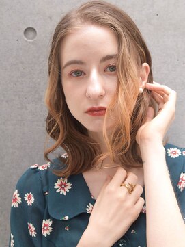 クレール 松戸(Clair) くびれボブ/カーキグレージュ/大人かわいい/フェザーバング