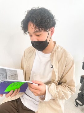 ヒビヲ(HIBIO) ツイストスパイラルパーマツーブロックメンズマッシュメンズヘア