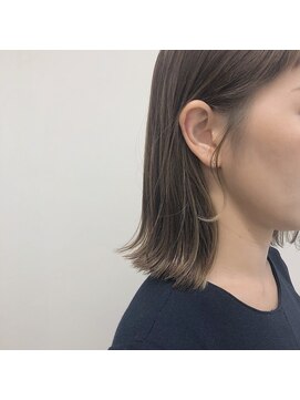 ガーランドウメダ(Garland umeda) マロンベージュ×ナチュラルボブ