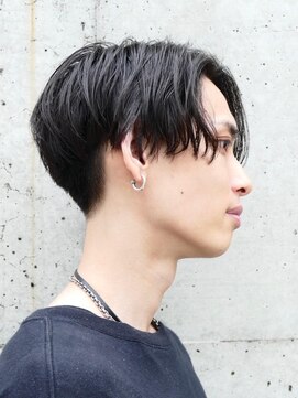 メンズヘアトーキョー 渋谷(MEN'S HAIR TOKYO) センターパート/黒髪/ツーブロック