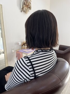 ラムーア(Rahm.) 切りっぱなし×透明感アッシュカラー