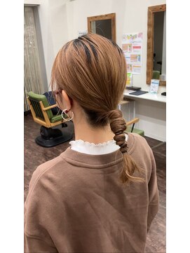 マジックデイズ(Magic Days) ヘアアレンジをすれば気分が全然違いますよ♪