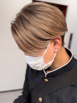 ブレイズ(BLAZE) レオナルド・ディカプリオ風グラデーションミルクティーベージュ