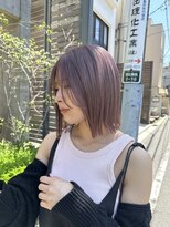 ラベンダーグレージュ　タッセルボブ　ボブ　ブリーチ