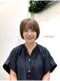 ショートボブ