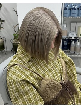 ブロンドベージュ