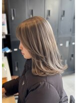 ホーミー(Homie)&nbsp;１ブリーチのホワイトベージュ