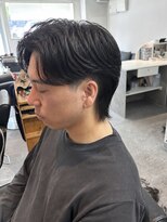 マジック 関目店(magic) 横顔までかっこいい。センターパート!!