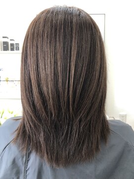 ピオニー(hair peony) ミディアムレイヤー