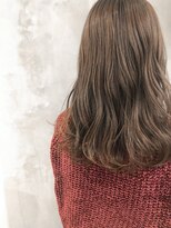 デザート(Des.Art)&nbsp;【Des.Art赤坂】　学割U-24×外ハネ×カーキベージュ