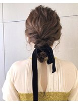 ルヴェール(Le Vert) ヘアアレンジ＊ベロアリボン