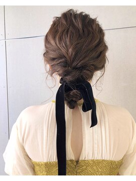 ルヴェール(Le Vert) ヘアアレンジ*ベロアリボン