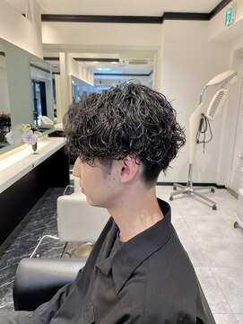 シファー(～Cifer) 波巻きツイストスパイラルパーマツーブロ刈り上げお客様ヘア☆