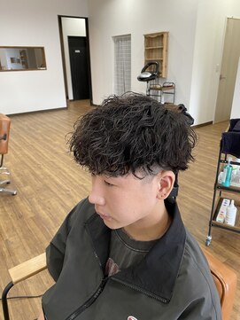 ミューシグ(mysig) 波内パーマ