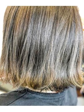 ノワール NOIR ニュアンスカラー/ハイトーンカラー/大人ショート/大人ボブ