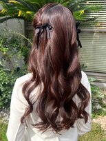 ナカオコアフュール(NAKAO COIFFURE)&nbsp;ハーフアップツイン　ベロアリボン　巻き髪　イベントヘア