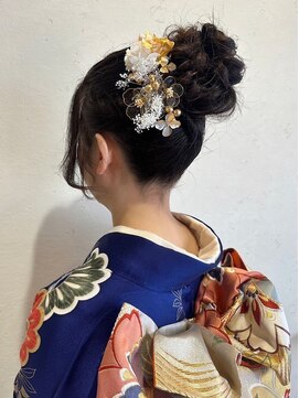 ウィスプ 赤羽店(wisp) 高めのお団子ヘアアレンジ 和装と合わせる ハイポニーテール#1