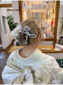 成人式シニョンヘアアレンジ