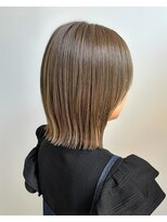 リム(Rim) ナチュラルストレートボブ