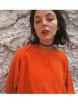 ピープル(people) [people]ウエットな質感のクールボブ