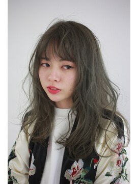 アッシュ 関内店(Ash) 透明感が可愛いスモーキーカラー