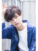 ビジネスマンに人気！くせ毛風パーマ×フェザーマッシュ