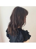 透明感セミロング / スラックスタイル / 暗めベージュ