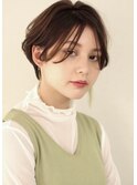 ふんわり　すっきり　手入れ簡単　ショートヘア　耳掛けショート