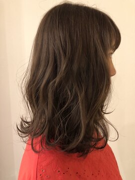 ブロッサム 若葉店(Blossom) ナチュラルミディアム