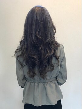 ヘアサロンホットリップ(Hot-Lip) .