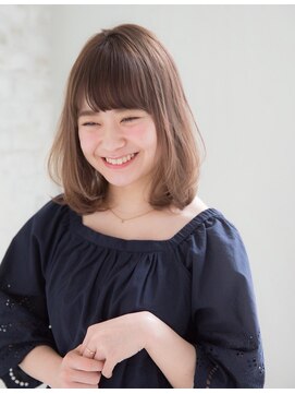 ジョエミバイアンアミ(joemi by Un ami) joemi　新宿　ふんわりボブ　花野