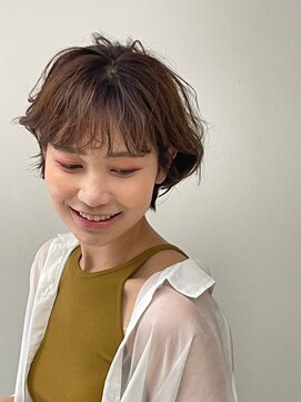 シルフィ(sylph) 【sylph/表参道 】　ゆるっとショートボブ