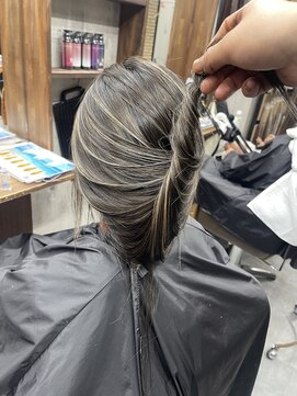 ラフ(LAFF) #バレイヤージュ#グレージュカラー#ボブウルフ#ココアベージュ