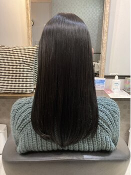 ヘアーメイク ボノ 調布(HAIR MAKE BONO)の写真/スチーム使用の縮毛矯正で乾燥に負けない仕上がり！クセや広がりをカバーしどんな季節でも扱いやすい艶髪◎