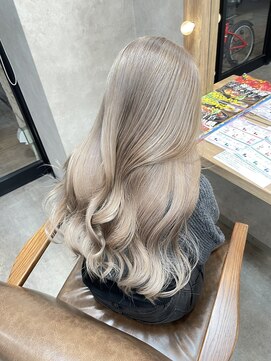 リエンス(RIENS) 【RIENS】ダブルカラー×馬越麗奈