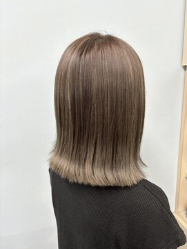 サボン バイ トッカ(savon by tocca) アッシュベージュ