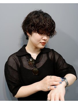 オーオシカシカスペース(OOO YY Space) 2wayマッシュショートパーマ