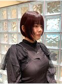 前下がりボブ×ワインレッド