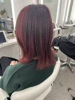 イロウ 山口どうもん店(IROW)&nbsp;ブリーチなしダブルカラー ワインレッド レイヤーカット【山口】