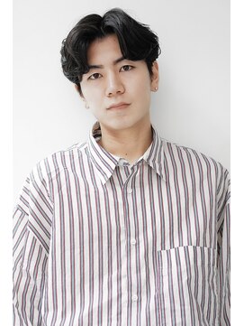 ゼンコー アオヤマ(ZENKO Aoyama) メンズカット波巻きパーマツイスパシャドウフェザー