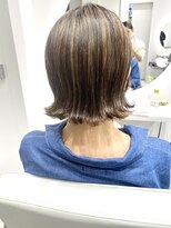 リュール バイ ヘッドライト 北千住店(lueur by HEADLIGHT)&nbsp;外はねボブ　ハイライトカラー