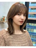 顔まわりレイヤー/くびれ/小顔/ココアベージュ/ミディアム/銀座