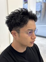 ウィル バイ ブラウン(Vir by Brown)&nbsp;MEN’S HAIR/サーフカール/刈り上げセンターパート/藤沢