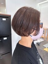 ユニ バイ マグ 長野店(Uni.by Mag) 20代30代40代前下がりストレート小顔補正立体カット
