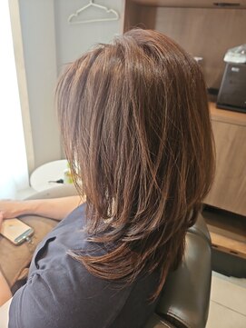 グランデ(grande) 透明感+くびれレイヤースタイル