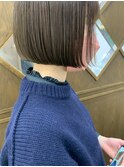 ショートボブ