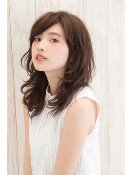 ネオリーブカフ 鶴ヶ峰店(Neolive caff) 【neolive caff/鶴ヶ峰店】毛先が軽く見えるゆるふわセミディ♪