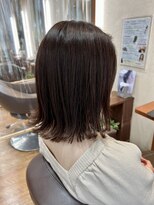 マール(marl)&nbsp;【marl.】コーラルピンク　外はねロングボブ @30代40代50代/鈴鹿