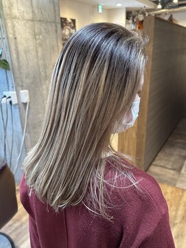 ロダット 横浜(LODAT by little) シャドウルーツ【LODAT横浜】